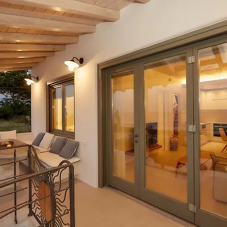 Sunrise Little Appartement Khorevtón